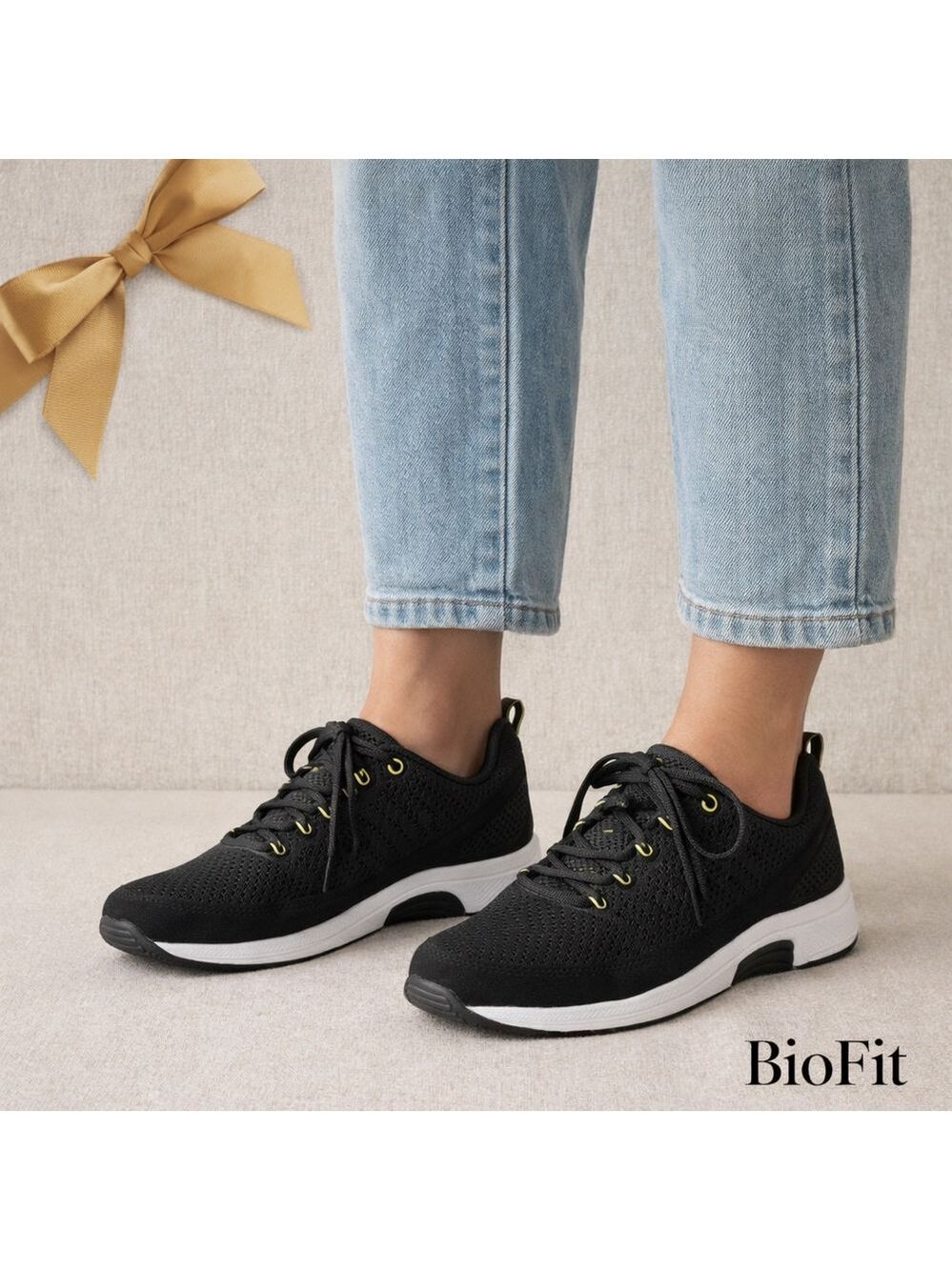 Bio Fit Sneakers Size 7.5 W Black Yellow